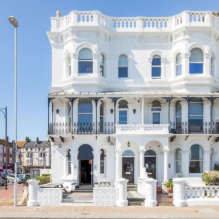 Marina Vista - Luxury Seafront Apartments Worthing Luaran gambar